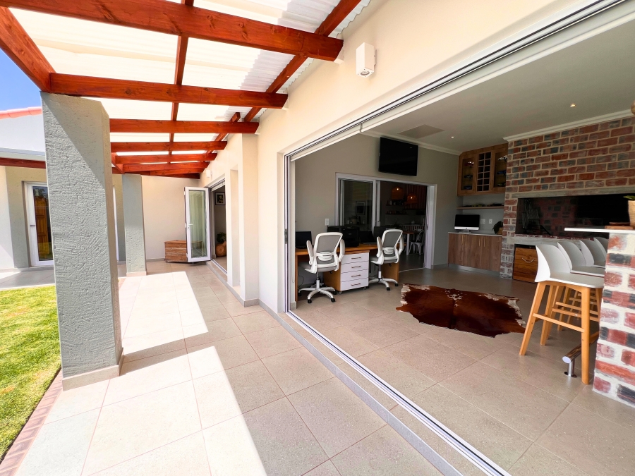 4 Bedroom Property for Sale in Langebaan Country Estate Western Cape